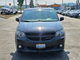 Used 2018 Dodge Grand Caravan SE image 2