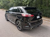 Used 2023 Ford Edge ST image 3