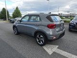 Used 2022 Hyundai Venue SEL image 4