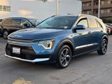 Used 2023 Kia Niro EX image 4
