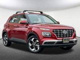 Used 2024 Hyundai Venue SEL image 2