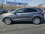 Used 2021 Ford Edge SEL w/ Convenience Package image 2