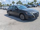 Used 2023 Nissan Altima 2.5 SV image 3