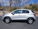 Used 2021 Chevrolet Trax LT w/ LT Convenience Package image 3
