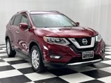 Used 2018 Nissan Rogue SV image 2