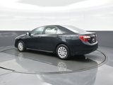 Used 2013 Toyota Camry LE image 5