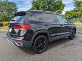 Certified 2024 Volkswagen Taos SE image 4