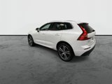 Used 2019 Volvo XC60 T6 Momentum w/ Multimedia Package image 6