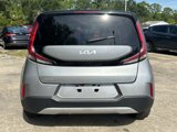 Used 2024 Kia Soul LX image 4