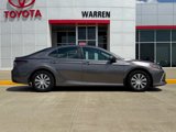 Used 2019 Toyota Camry XSE image 3