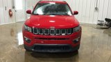 Used 2020 Jeep Compass Latitude image 2