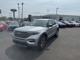 Used 2020 Ford Explorer XLT w/ Equipment Group 202A image 3