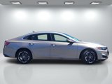 Certified 2022 Chevrolet Malibu LT image 2