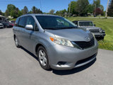 Used 2014 Toyota Sienna LE image 4