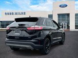 Used 2021 Ford Edge SEL w/ Convenience Package image 3
