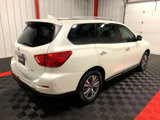 Used 2020 Nissan Pathfinder SV image 4