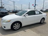 Used 2010 Toyota Camry LE image 3