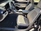 Used 2024 Nissan Altima 2.5 SV image 5