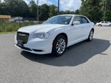 Used 2022 Chrysler 300 Touring image 2