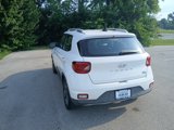 Used 2022 Hyundai Venue SEL image 3