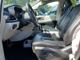 Used 2022 Chrysler Pacifica Touring-L image 5