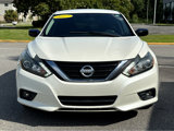 Used 2017 Nissan Altima 2.5 SR w/ Midnight Edition Package image 2