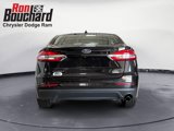 Used 2019 Ford Fusion SE image 3