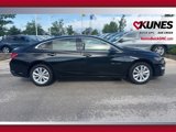 Used 2024 Chevrolet Malibu LT image 4