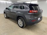 Used 2016 Jeep Cherokee Limited image 2