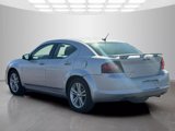 Used 2012 Dodge Avenger SXT image 6