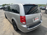 Used 2020 Dodge Grand Caravan GT image 3