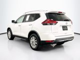 Used 2018 Nissan Rogue SV image 5