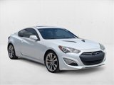 Used 2014 Hyundai Genesis 3.8 image 3