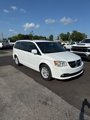 Used 2019 Dodge Grand Caravan SXT image 2
