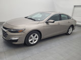 Used 2022 Chevrolet Malibu LT image 2