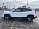Used 2019 Jeep Cherokee Latitude Plus w/ Comfort/Convenience Group image 4