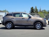 New 2025 Nissan Kicks S image 4