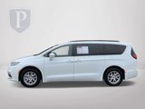 Used 2022 Chrysler Pacifica Touring-L image 5