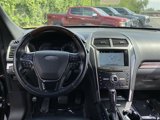 Used 2017 Ford Explorer Platinum image 5