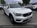 Used 2019 Volvo XC40 T5 Inscription image 4