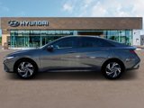 New 2025 Hyundai Elantra SEL image 3