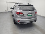 Used 2017 Hyundai Santa Fe SE image 6