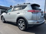 Used 2016 Toyota RAV4 LE image 4