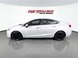 Used 2017 Chevrolet Cruze LT w/ Convenience Package image 4