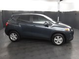 Used 2022 Chevrolet Trax LS w/ Tint and Cruise Package image 6