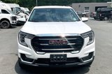 Used 2024 GMC Terrain SLE image 2