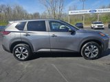Used 2023 Nissan Rogue SV image 2