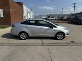 Used 2017 Ford Fiesta SE image 4