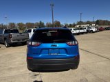Used 2023 Jeep Cherokee Altitude Lux image 6