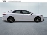 Used 2023 Toyota Camry SE image 2